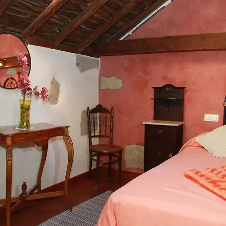 Casa Emblematica La Pileta Holiday home *